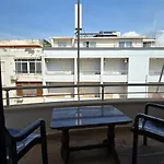 דירה Tirent - Cozy Bedrooms By