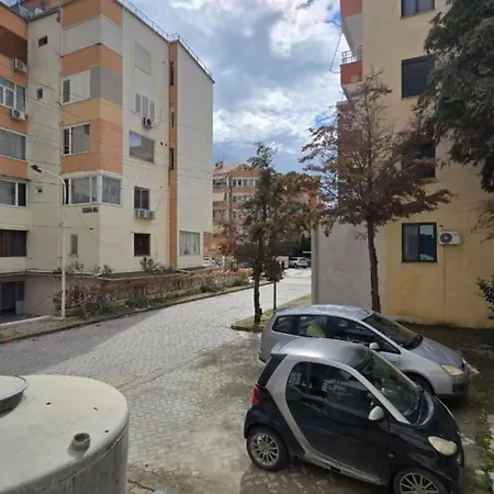 Apartment Tirent - Cozy 1-bedroom By Golem Golem (Tirana)