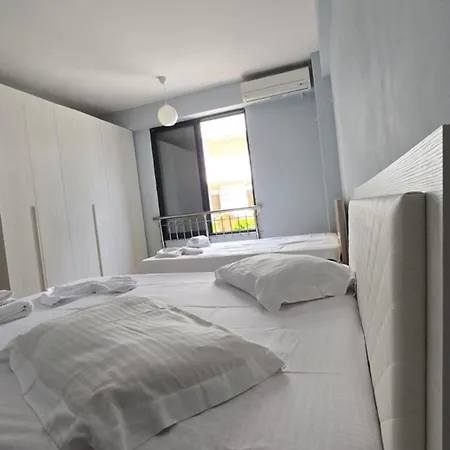 Apartment Tirent - Cozy Bedrooms By *