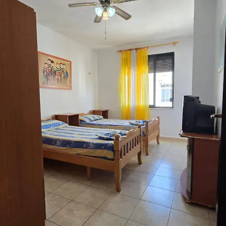 Apartment Tirent - Cozy 1-bedroom By Golem Golem (Tirana)
